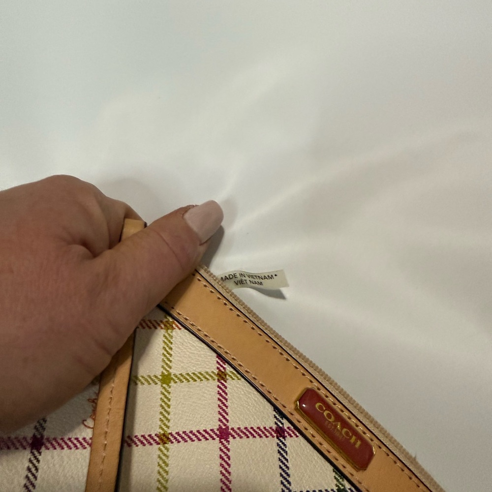 Coach Peyton Tattersall Multicolor Plaid Wristlet with leather trim - medium - Picture 15 of 16